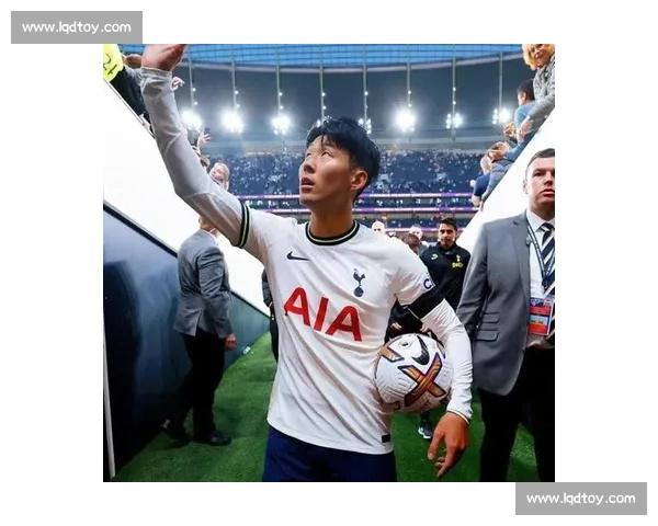 孔刘挂孙兴慜冠军奖牌,孙兴慜:哥,我永远挺你!