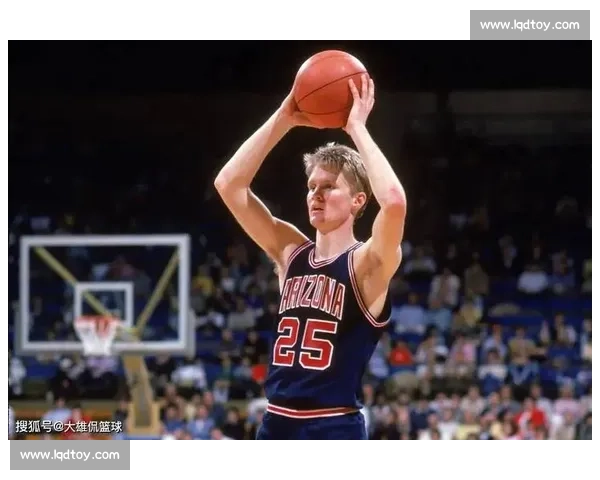 安东尼奥车祸后 6 个月复出!替补登场完成金杯赛首秀