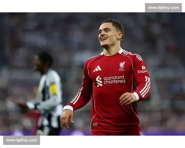 维尔茨 1.16 亿英镑加盟利物浦！创队史纪录，合同签至 2030 年