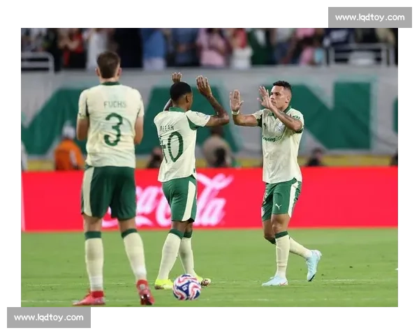 帕尔梅拉斯加时赛绝杀！保利尼奥替补登场一剑封喉