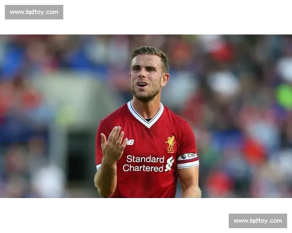 双料队长亨德森 35 岁生日快乐！利物浦与英格兰官方致敬传奇