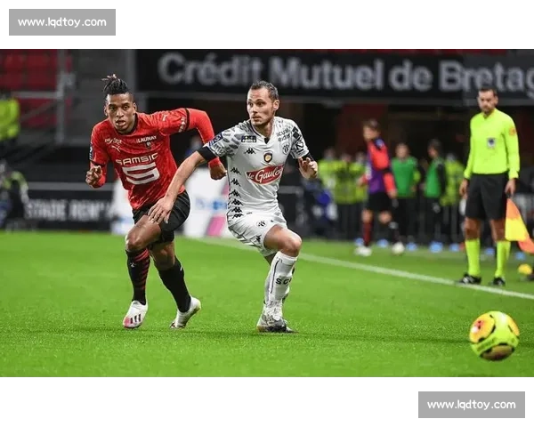 队报:热刺 2600 万镑追逐法甲神射手卡利穆恩多,雷恩谈判在即 队报:热刺 2600 万镑追逐法甲神射手卡利穆恩多,雷恩谈判在即