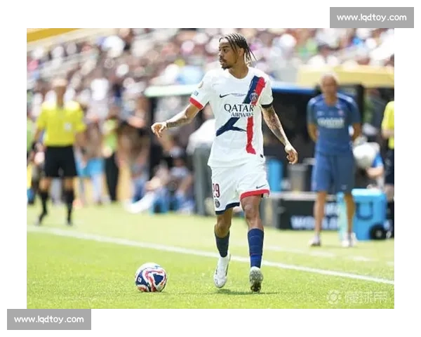 德天空:巴萨加速威廉斯转会,拜仁同步考察巴尔科拉等目标