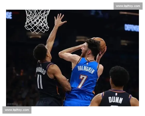 布克 41 分弑旧主!太阳险胜公牛,保罗关键传球定乾坤