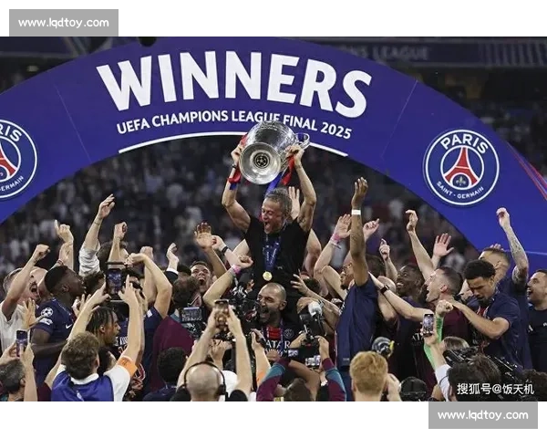 巴黎世俱杯狂揽 4000 万欧元,夺冠或创纪录豪取 6330 万欧元奖金 巴黎世俱杯狂揽 4000 万欧元,夺冠或创纪录豪取 6330 万欧元奖金