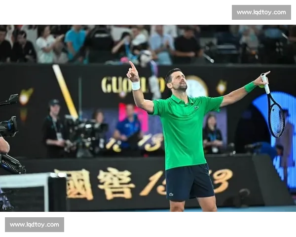 德约发声力挺萨巴：专注训练，澄清无意冒犯高芙